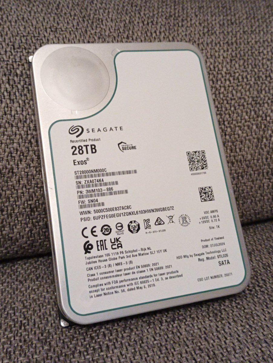 🚨 ¡Stock limitado!

🔹 Seagate Exos X20 – 28TB
🔹 CMR | 7200 RPM | Enterprise
🔹 Garantía hasta 20/05/2026
📦 Ideal para NAS, homelab o servidor
🛒 Disponible en Web
👉 homelabs.club/producto/seaga…
#NAS #Homelab #DataHoarder #Seagate #3Dprinting
