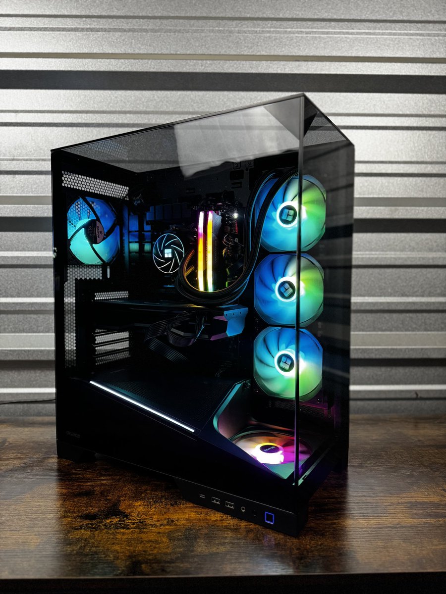 Hate waiting or paying $4K+ for a 5080 build? 👎 

We’ve got a few in stock and ready to ship 🔥

✅ Ryzen 7 9800X3D
✅ RTX 5080
✅ 2TB SSD
✅ 32GB DDR5
✅ WiFi &amp; BT
💰 Just $2899 &amp; FREE Shipping

Less wait. More play.
Check out the link before they’re gone! ⚡️
