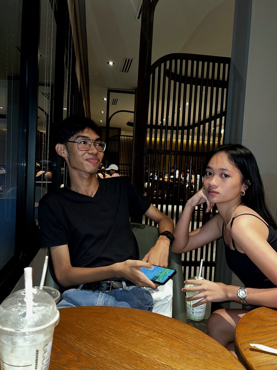 lukdionisio's tweet photo. out n about https://t.co/PeNGa9PSl2