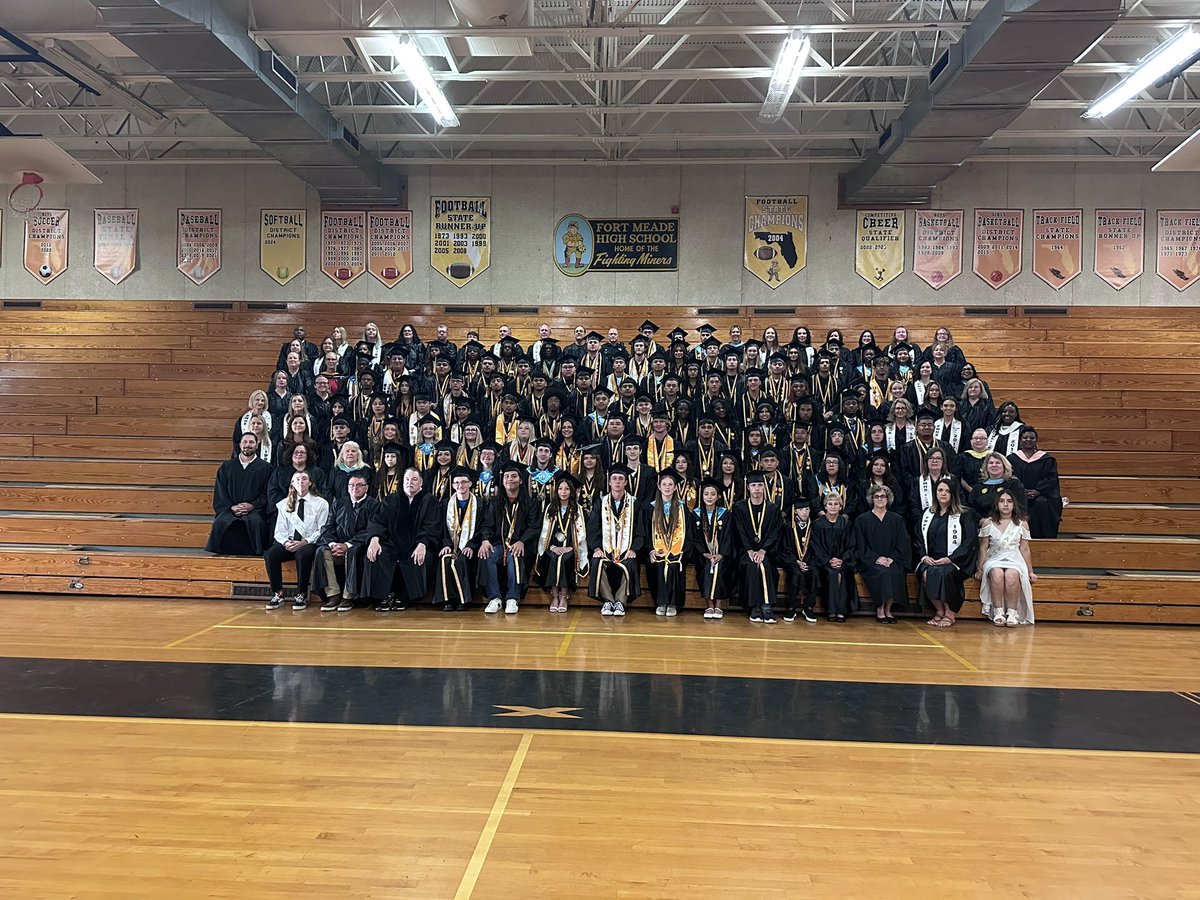 Fort Meade Mid/Sen (@fmmshs) on Twitter photo Congratulations Class of 2025! Congratulations Class of 2025!