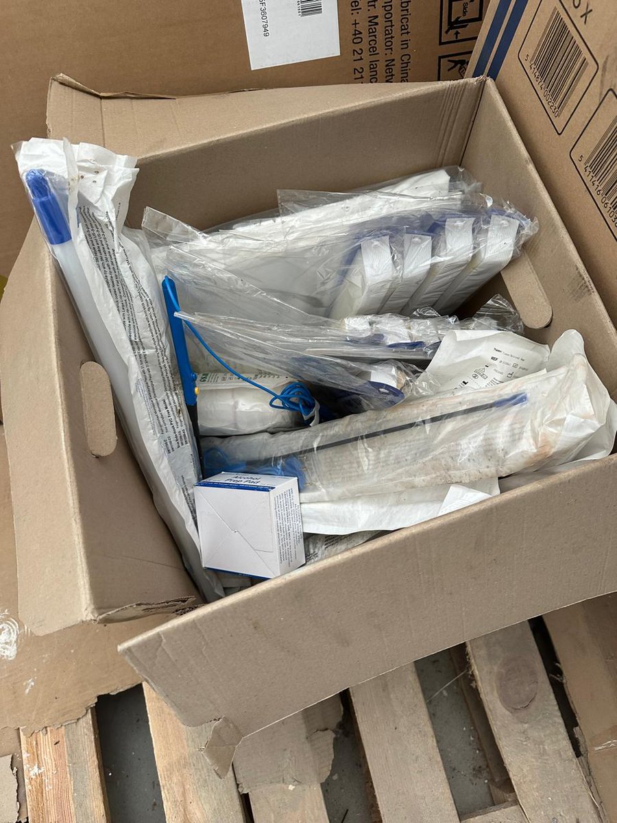 Hanuska (@hannuska2109) on Twitter photo Just loaded & heading for the border with mixed medical.
Urinary catheters, syringes, needles, some sort of tissue welding rods, miscellaneous medical & 2 sheets of expanding metal that someone can use for protection.
All from <a href="/HelpHealUkraine/">Misneach Ukraine ๐ฎ๐ช โค๏ธ ๐บ๐ฆ</a> Just loaded & heading for the border with mixed medical.
Urinary catheters, syringes, needles, some sort of tissue welding rods, miscellaneous medical & 2 sheets of expanding metal that someone can use for protection.
All from <a href="/HelpHealUkraine/">Misneach Ukraine ๐ฎ๐ช โค๏ธ ๐บ๐ฆ</a>