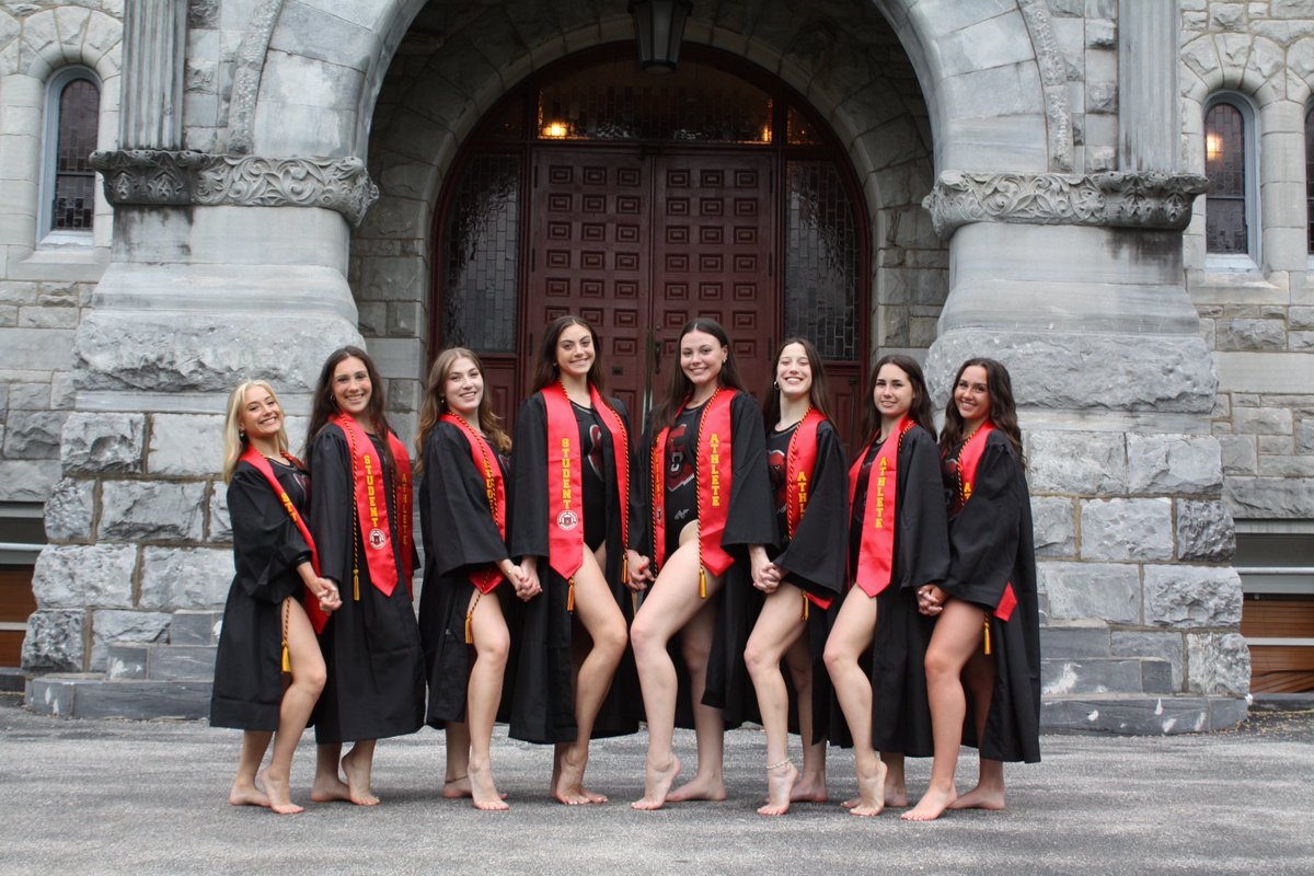 UrsinusGym's tweet image. Congratulations Class of 2025! 🎓🐻𝒯𝒽𝒶𝓃𝓀 𝓎𝑜𝓊 𝒻𝑜𝓇 𝑒𝓋𝑒𝓇𝓎𝓉𝒽𝒾𝓃𝑔!! 🥹
We ♥️ you &amp;amp; miss you already!! 

#Ursinus #upthebears 
#Commencement #Graduation