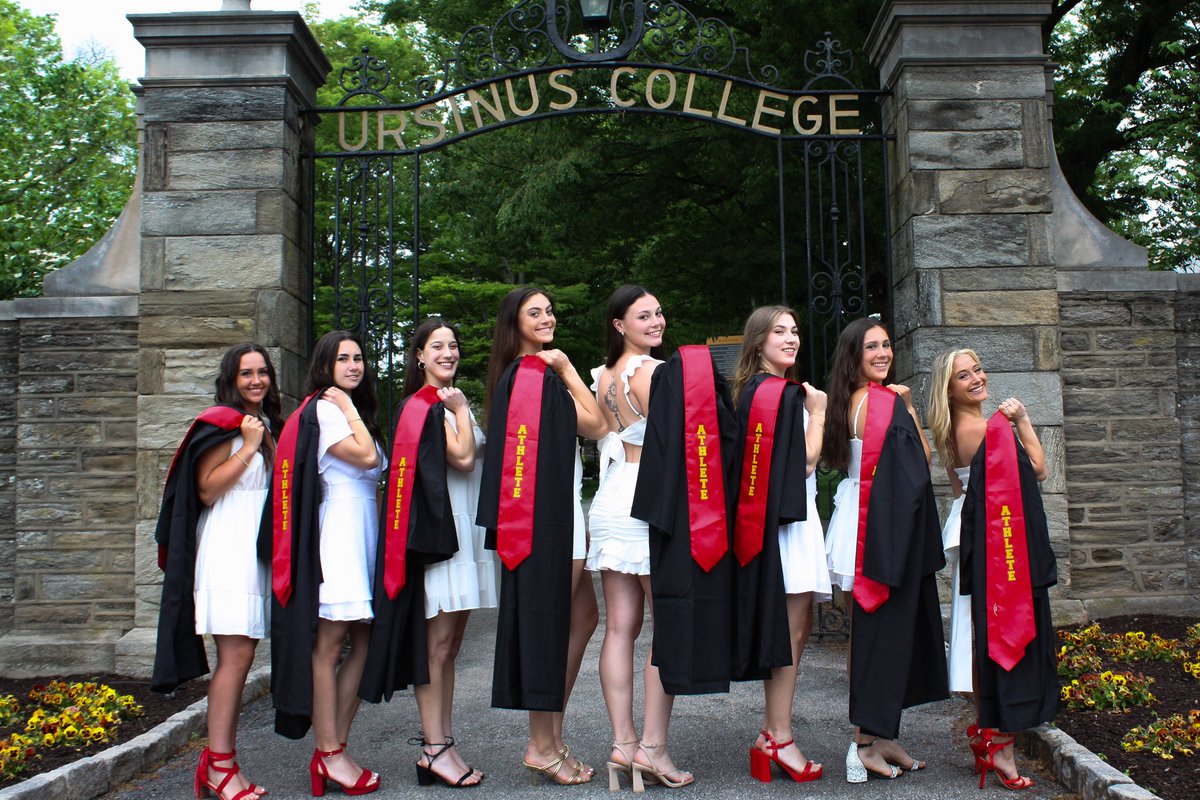 UrsinusGym's tweet image. Congratulations Class of 2025! 🎓🐻𝒯𝒽𝒶𝓃𝓀 𝓎𝑜𝓊 𝒻𝑜𝓇 𝑒𝓋𝑒𝓇𝓎𝓉𝒽𝒾𝓃𝑔!! 🥹
We ♥️ you &amp;amp; miss you already!! 

#Ursinus #upthebears 
#Commencement #Graduation
