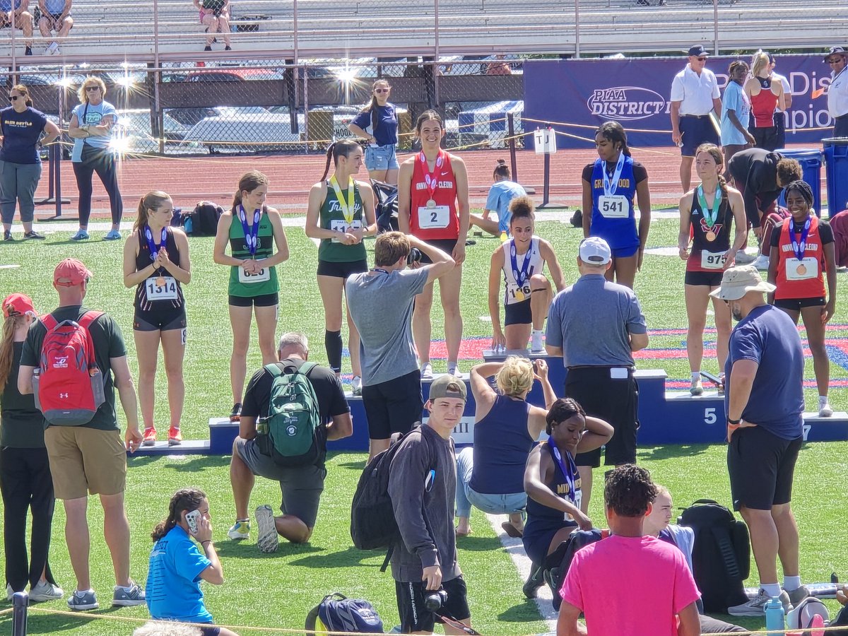 bdwolf_77's tweet photo. @ByTimGross Trinity's Nora Scanish 4th place in girls AA 100 and qualifies for states. https://t.co/fk4nKBIczp