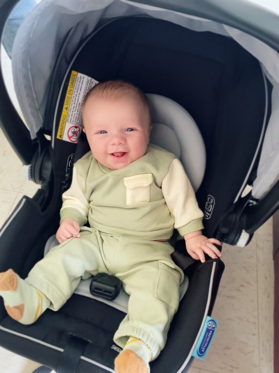 Emilie Power tweet media