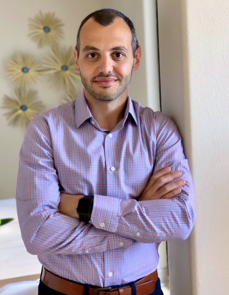 ElieJarrougeMD's tweet image. Time for a quick re-intro.
I’m Dr. Elie Jarrouge—board-certified in internal medicine, fellowship-trained and previously board-certified in nephrology (kidney disease), and now a full-time FOOD-FIRST DOC.
After nearly a decade in hospital medicine, I got tired of watching…