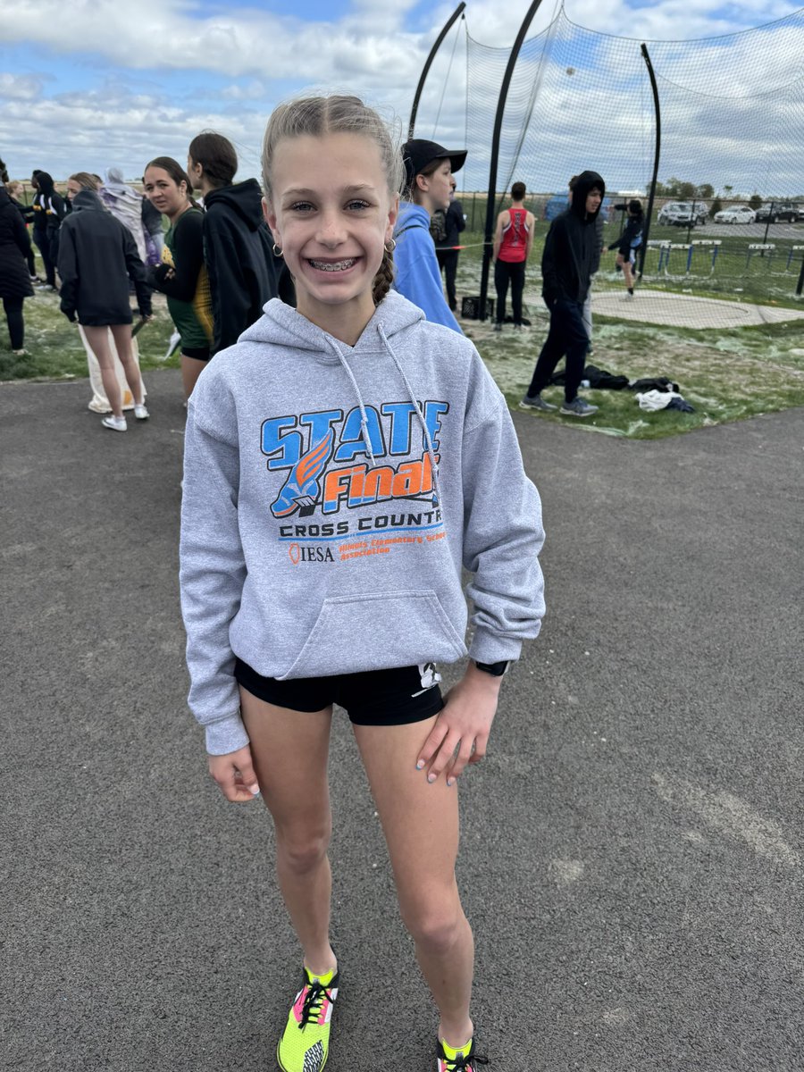 MsMcCormickOQMS's tweet photo. One hour into sectionals and we have TWO state qualifiers!! Julia Farley in the 1600m Run &amp; Joe Ascolani is the Long Jump CHAMPION 👏🏼👏🏼 Let's go!!! #sd113a https://t.co/e8NhWCGRCo