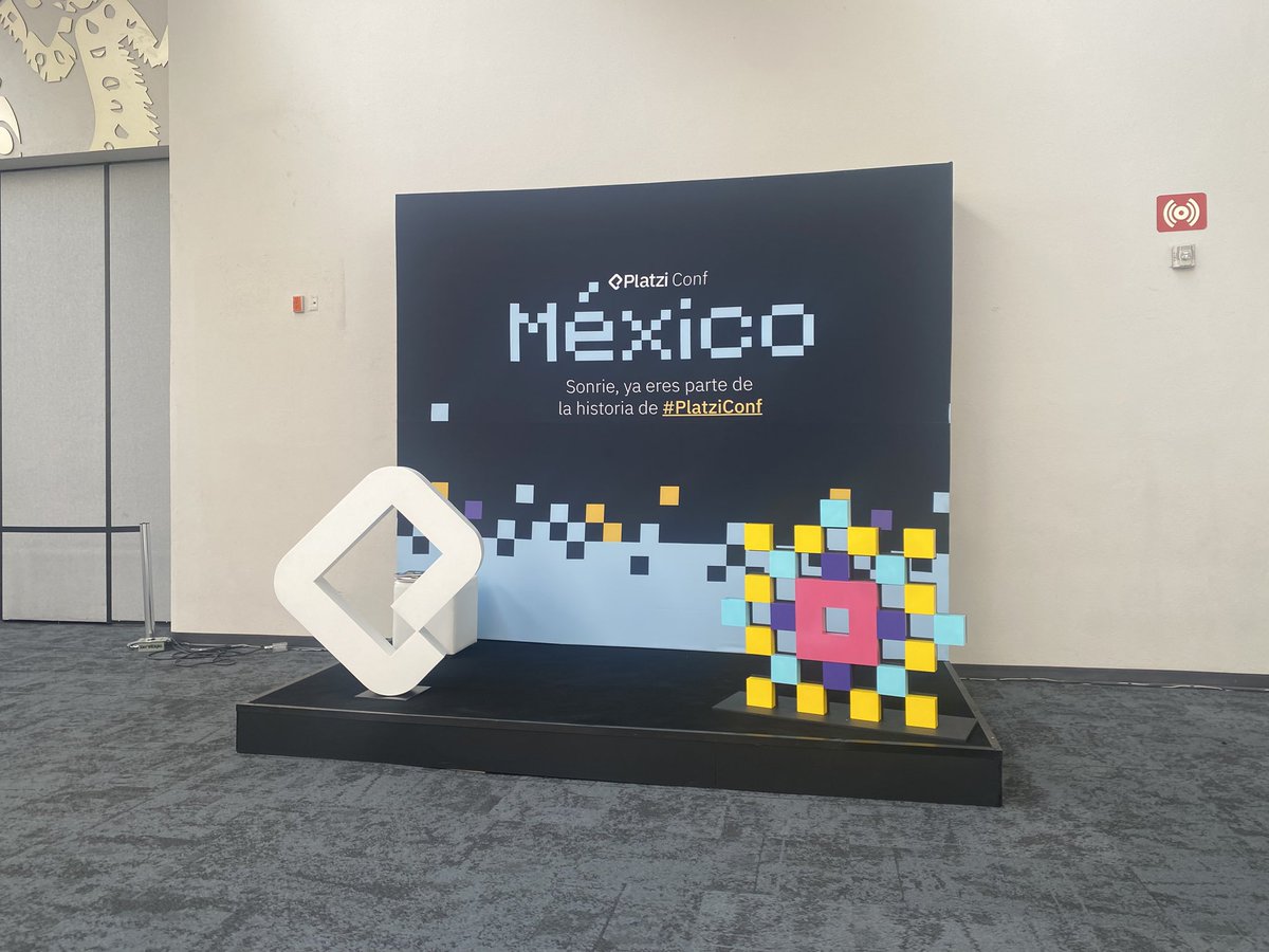 vaporic's tweet photo. ¡Estoy en #PlatziConf México y la energía está a otro nivel! 🚀
Aprendiendo, conectando y soñando en grande con una comunidad que no para de crecer.
#PlatziConfMX #NuncaParesDeAprender https://t.co/TElEZvAfbF