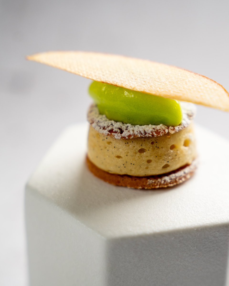 The new menu is now available at Nuta restaurant. We have open dinner reservations at our Michelin-starred restaurant in June – book your table at nuta.com.pl