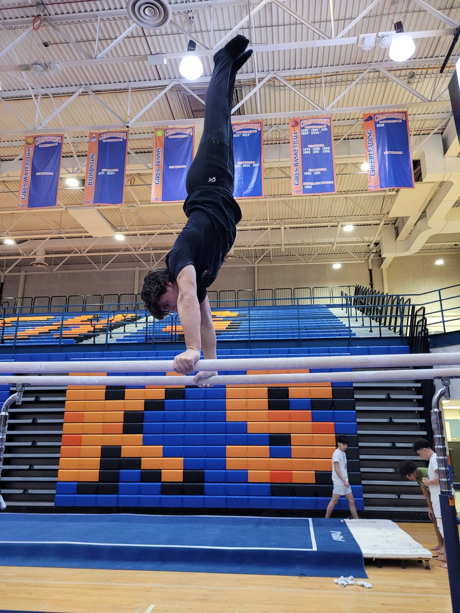 Parallel Bars warm-up done!