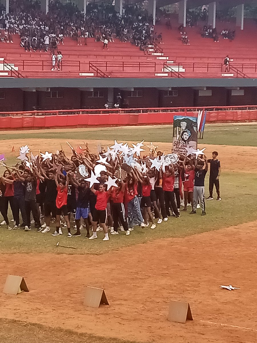 alinacapitana's tweet photo. Evento de composición gimnastica en Santiago de Cuba lindo día 
#SantiagodeCuba 
#CubaMined https://t.co/GlClwxG1zy