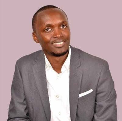 amr_initiative's tweet photo. We proudly celebrate our Board members and advisors for their key role in developing Rwanda’s NAP AMR 2 (2025–2029) via the One Health TWG @RwandaHealth.  Their expertise drives impactful strategies to tackle antimicrobial resistance nationally🇷🇼.#AMR #OneHealth #Pharmaceuticals https://t.co/C1JVJgSCKJ