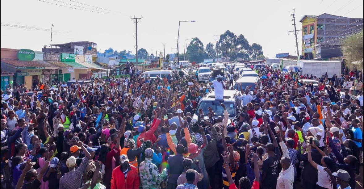 DCP_Democracy's tweet photo. DCP Party Leader HE. Rigathi Gachagua acknowledged greetings from the people of  Kangema in Murang’a County after presiding over the Cross-Country Marathon. He was accompanied by Several Leaders to the event. https://t.co/ZGDMV0LqmV