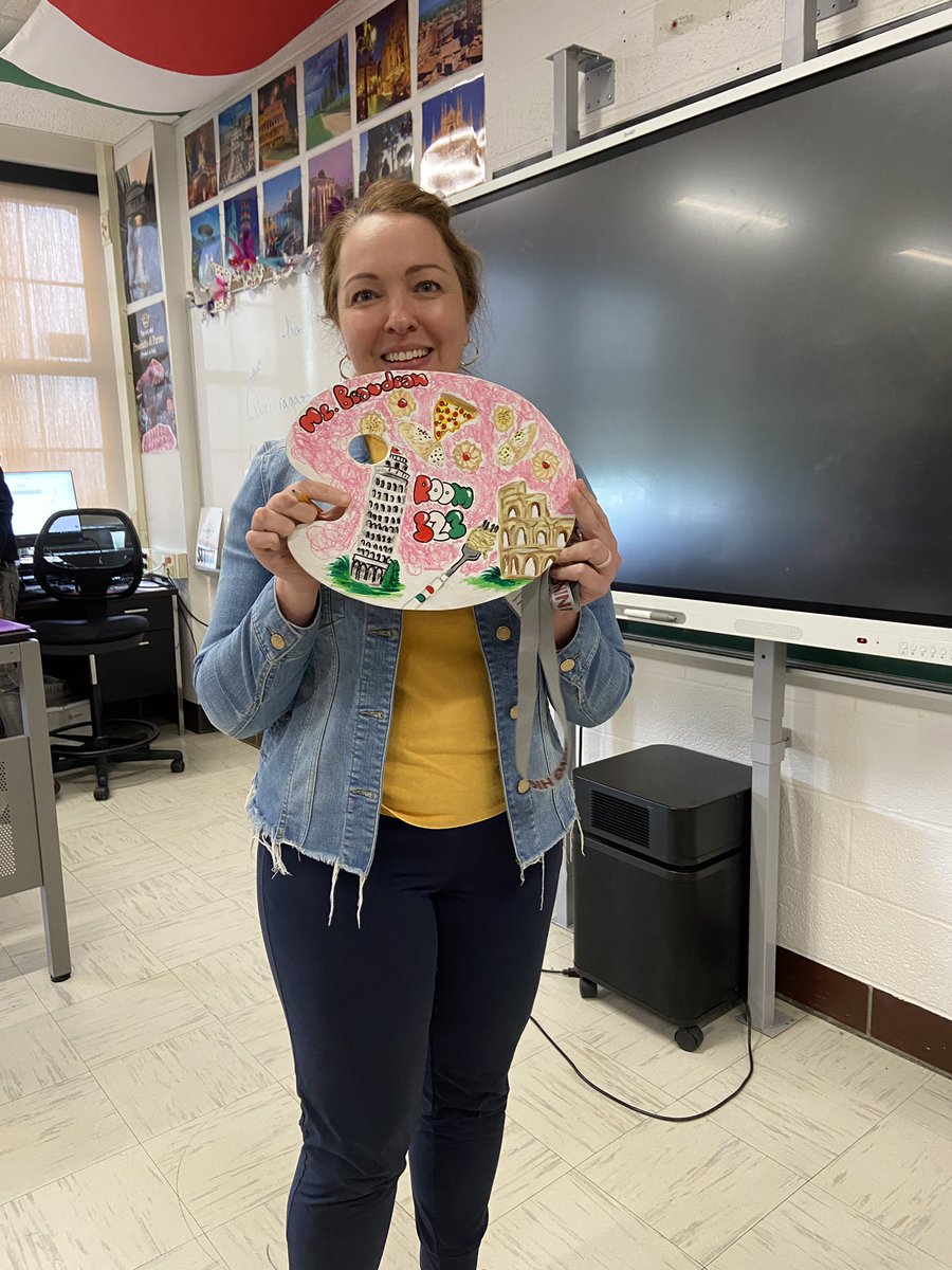 OHS AP ART STUDENTS… creating signs for OHS staff members…raising funds for senior scholarships. <a href="/OssiningSchools/">Ossining UFSD</a> <a href="/OHSPride/">OHS</a> <a href="/OUFSD_Arts/">Kate Mathews</a> <a href="/MrQPhoto/">Mr. Quiroga</a> <a href="/Lin_OHS/">Ms.Lin_Art</a> <a href="/OHSPrin_Langley/">LaToya Langley</a>