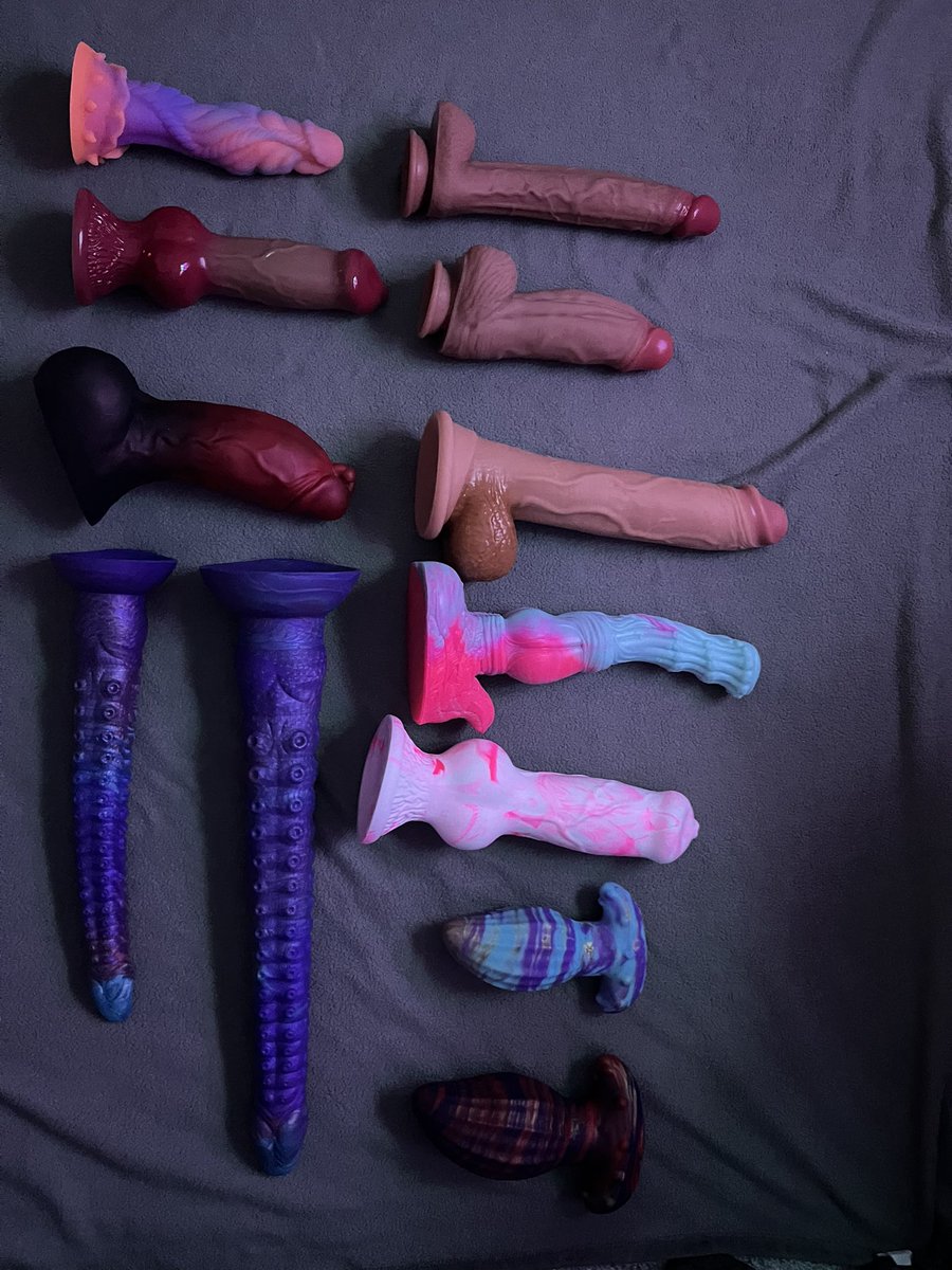 GoldenCherry357's tweet photo. Toy collection!!! Which one do you want to fuck me with?
#toycollection #dildo #bigdildos #hugedildos #buttplug #baddragon #sissy #femboy #gay #gooner #cd https://t.co/XYaAytdXEP
