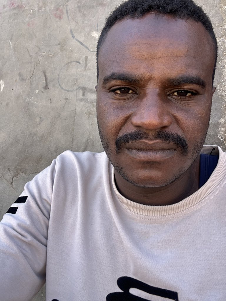 Urgent call !!!!️

To all or anyone who can read my message PLEASE HELP me save  my family's lives. 
I'm so scared 😭 I don't want to die 😭

Don't forget me in your prayers and keep talking about me

gofund.me/74f3cdad