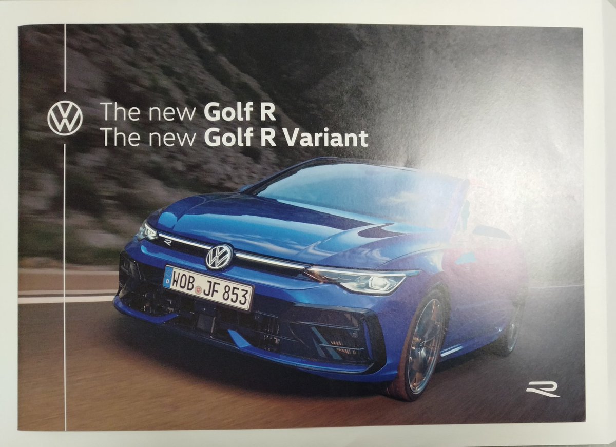 Ai300198201's tweet photo. いいですね~✨
#フォルクスワーゲン
#ゴルフヴァリアント
#VW
#ゴルフヴァリアントR
#GolfVariant https://t.co/Yzpb2eWnJg