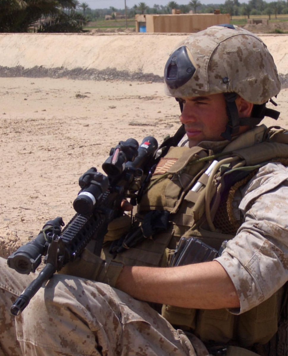 op_hawkeye's tweet photo. 5.17.2006 ~ HM3 Petty Officer 3rd Class Lee Deal 🇺🇸

#OpHawkeyeRemembers #LeeDeal #2ndReconBn #2ndMarDiv #PurpleHeart  #NavyCorpsman #SOFMedic

📰 https://t.co/sS2WgtAiBu
📰 https://t.co/YgDwaWqyS6
📜 https://t.co/k7fGsXEvG1
📜 https://t.co/C6D8ykucFe https://t.co/kCZeoY5krd
