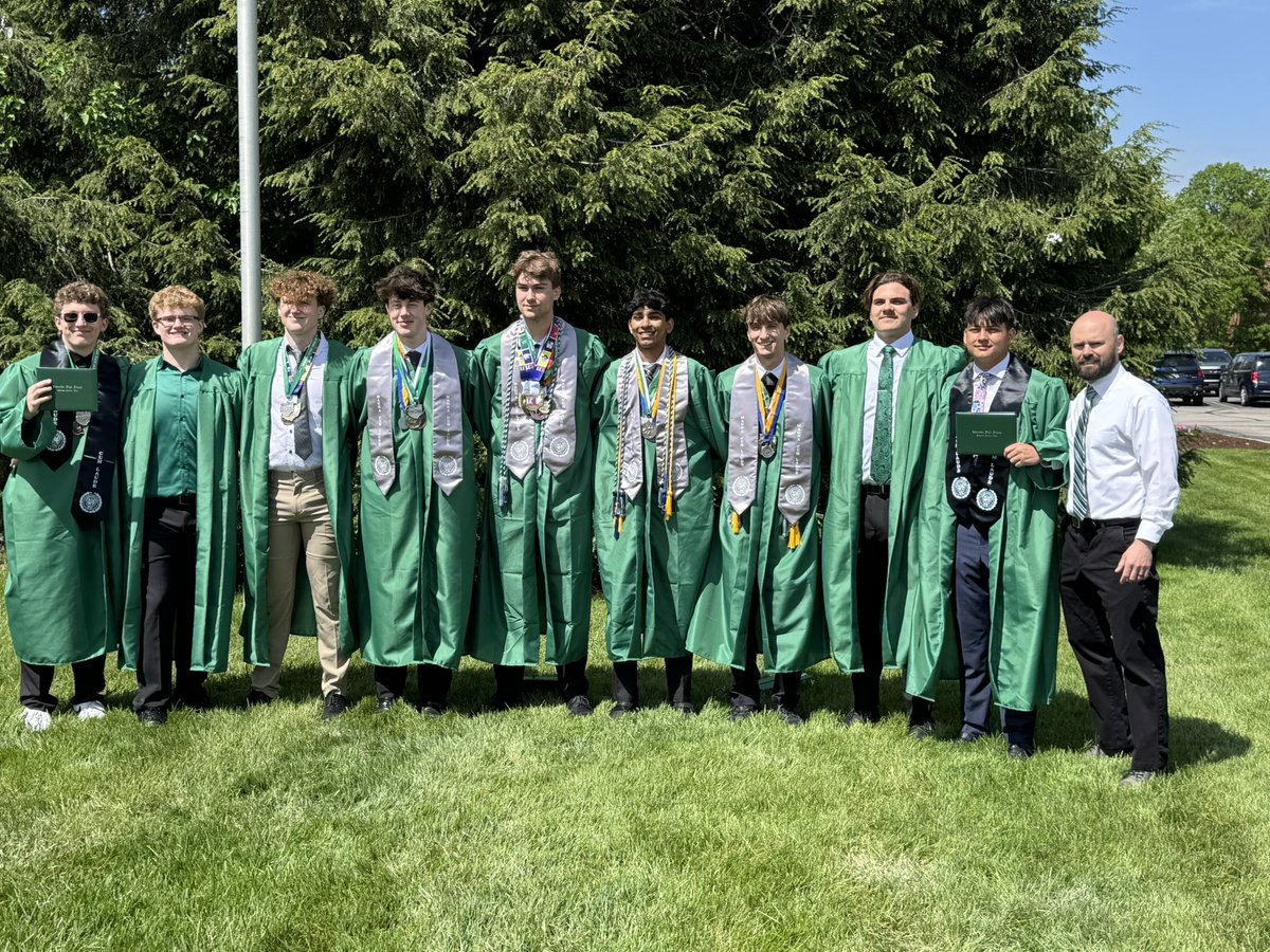 Congratulations to the class of ‘25. These guys won 44 games in there four years.