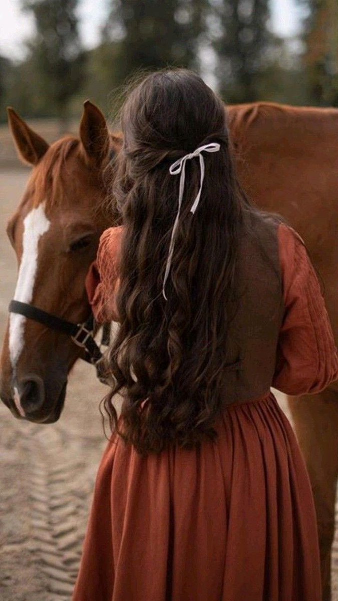 سبب من أهم أسباب الفشل في الحياة
أن تعتقد أن الجميع يركز معك وينشغل بك
             صدقني لا أحد يهتم .