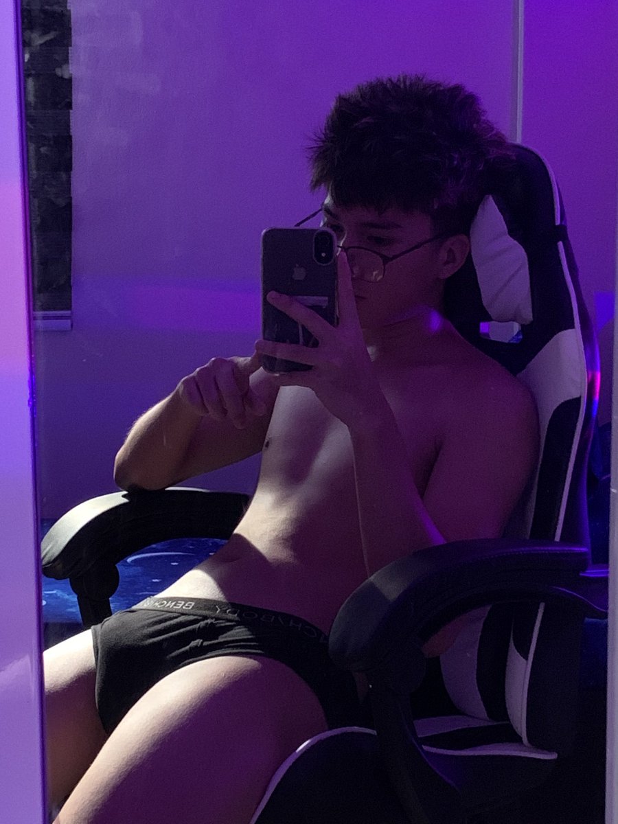 pixieboy8_'s tweet photo. 🥵 https://t.co/rLLAfYFpC8