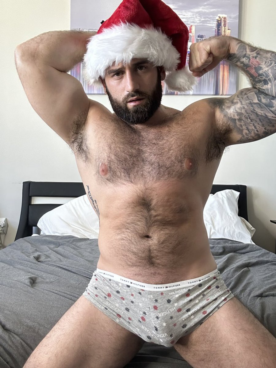 ksanders64's tweet photo. Comment “hi” and I will send you my nudyz https://t.co/qyDmiEkcVJ
