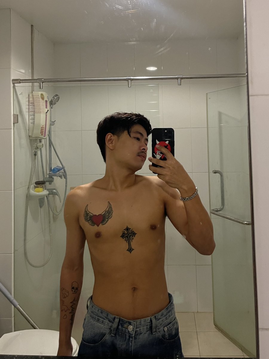 OTO46672237's tweet photo. 💦 https://t.co/LoofXH3esl