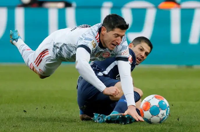 tdmascrc's tweet photo. Silencio que hoy jugó su último partido Cristian Gamboa ¡El mejor lateral derecho de nuestra historia! https://t.co/wNJNrkP7r8