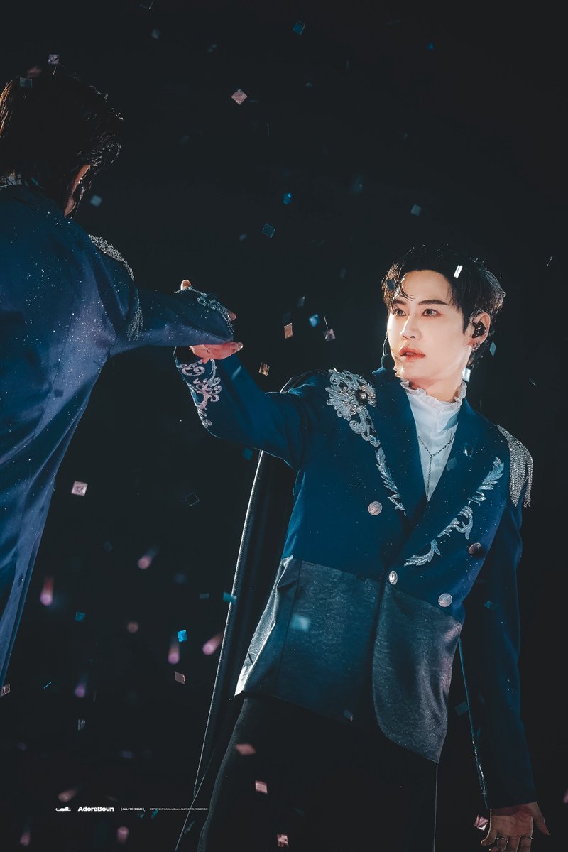 Adore_boun's tweet photo. 250517 BounPrem LOL2025 Day1
#bb0un #prem_space #BounPrem  #บุ๋นเปรม #LOLFanFest2025D1
@bb0un @Prem_space https://t.co/CfXHE5MzbS