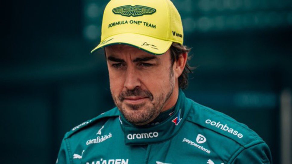 He vuelto.
Y este viejo sabroso tambien, P5 VAMOSSSS