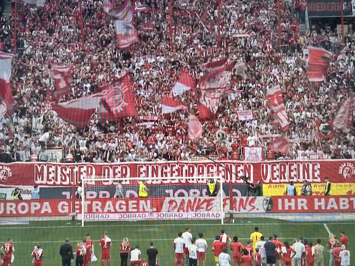 Meister der eingetragenen Vereine, junge geht das hart (checken wahrscheinlich wieder nur Fans von e.V.’s)