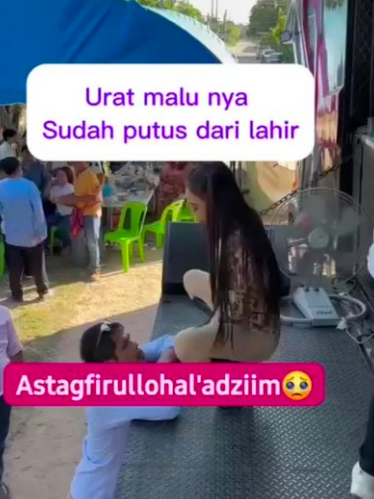 Ferguso_212's tweet photo. Sampe diobok-obok guys����
Full video di FB ✅ https://t.co/xDsea6SWAJ https://t.co/UMVRoSZpeM