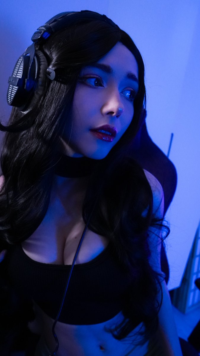 What's up, guys? :) Some new stream highlights are already on my Youtube channel https://t.co/wUWbaYSk2k

Also, next twitch stream will be tomorrow, 18th of May at 9pm CET :) https://t.co/vhQFG5nAZ3 https://t.co/zao8cx5WpN