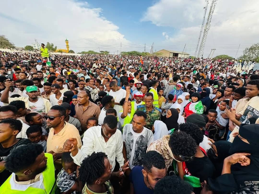 Hassangallaydh's tweet photo. Halkani waa Xawaadle, #Hargeysa iyo galabta. https://t.co/GvUDjvshrQ