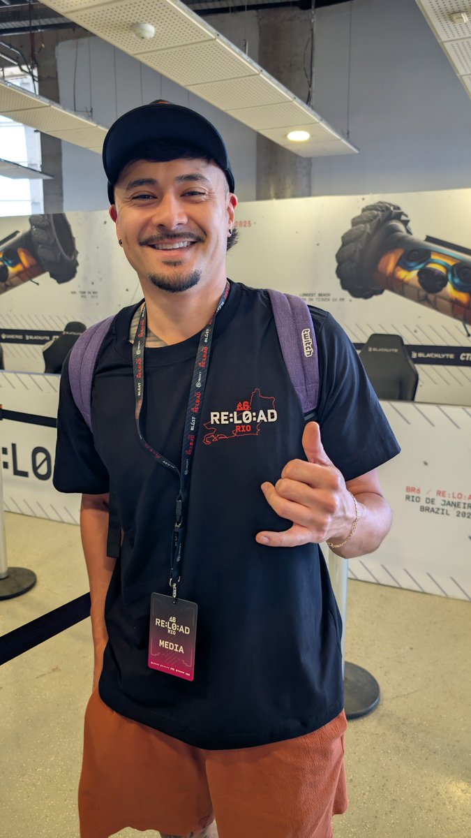 In Rio with Ubisoft for the Reload event - Meet &amp; Greet starts in 1 hour at 1:45pm!
If you’re at the arena, come by and say hi 👋
#UbisoftPartner #ad #ReloadRIO