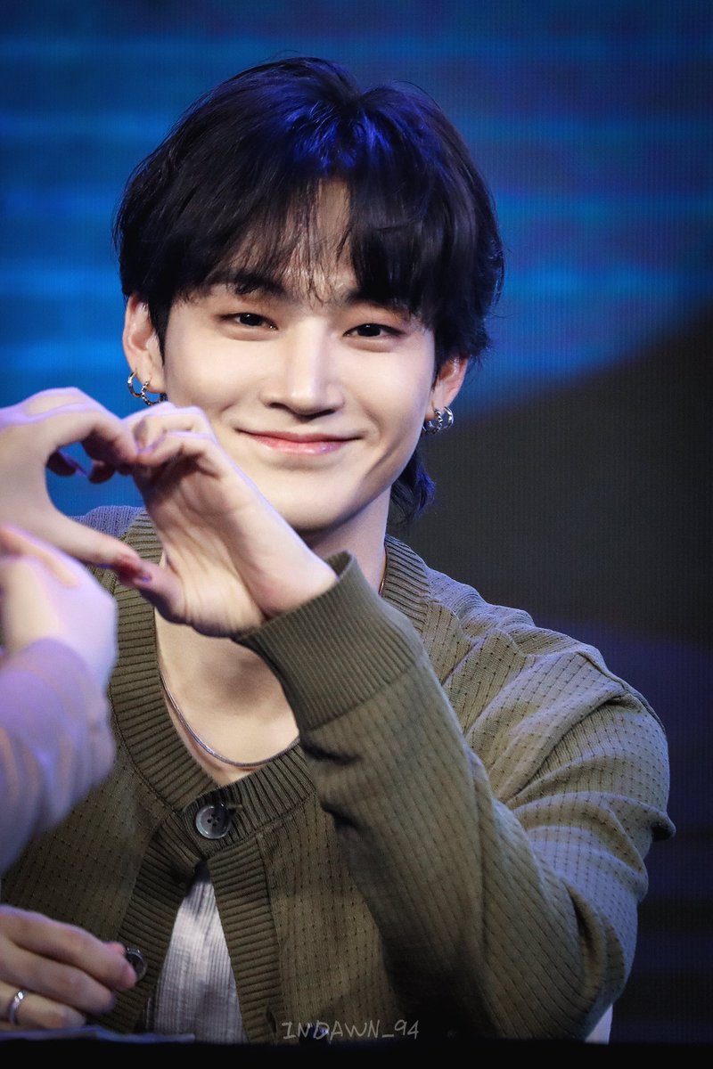 Pear9416922's tweet photo. 20250517 #제이비 #JB #JAYB #임재범 https://t.co/RqjOmCupvk