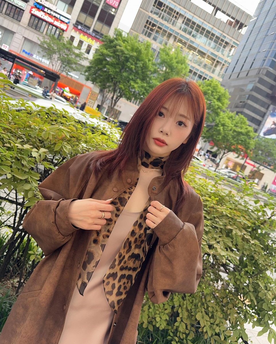 ekiminji's tweet photo. #⃠토끼_Daily ┊ Hari ini aku seneng banget karena dapat banyak curahan kasih sayang dari kalian semua yang hadir di birthday cafe event untuk ultahku yang ke-31. 🩷
Dan makasih banyak atas semua do'a dan harapan baiknya!! 🩷✨️ https://t.co/ayFSI27Jp6