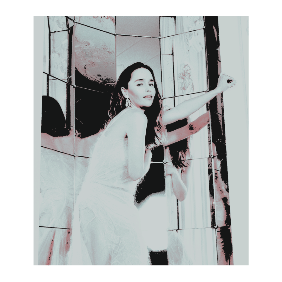 * 𝓱𝐄𝙻𝙰𝓮𝑁𝑨. (@DREAMERFYRE) / Posts / X
