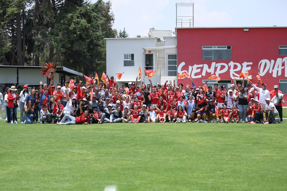 LigaBBVAFemenil (@ligabbvafemenil) on Twitter photo A LA FINAAAAAL, una vez más. ❤️🔥🔜
🤘🏼<a href="/TolucaFemenil/">Toluca FC Femenil</a> #Sub19 logró su pase a la Gran Final del Clausura 2025 de la categoría. ✨
Las actuales campeonas buscarán defender su título. 🏆 A LA FINAAAAAL, una vez más. ❤️🔥🔜
🤘🏼<a href="/TolucaFemenil/">Toluca FC Femenil</a> #Sub19 logró su pase a la Gran Final del Clausura 2025 de la categoría. ✨
Las actuales campeonas buscarán defender su título. 🏆