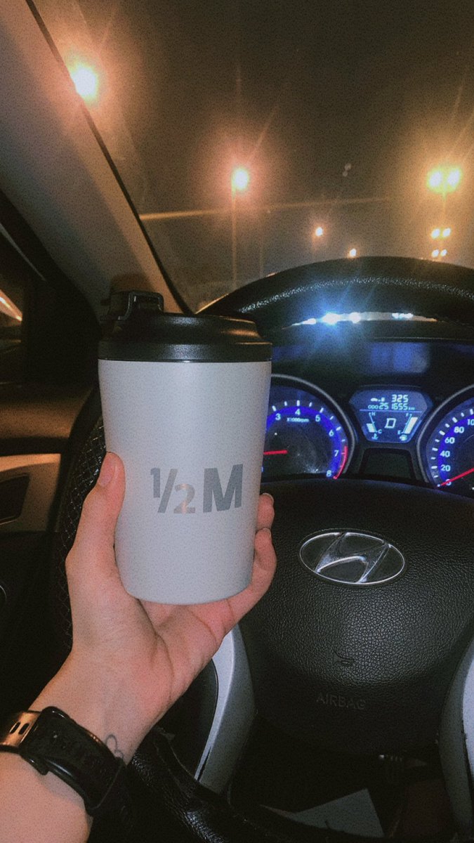 نصف قلبي معي والنصف الآخر معك .،🥀