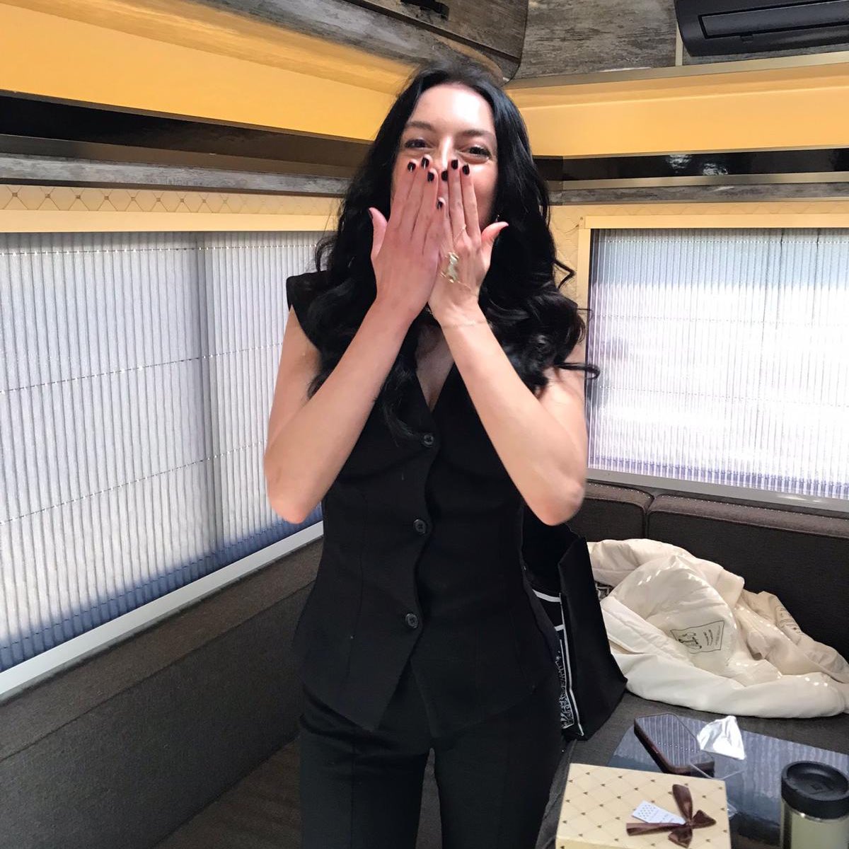 Fadouch_imdev18's tweet image. بنهاية العبقري... 
حابة أشكر الفانز اللي دافع عن ميليس واللي ظل لٱخر لحظة في ظهرها رغم كل الحرب اللي اقاموها فانز الأطفال عليها  🥹 + شكرا للي فكر يخلي ميليس واراس مع بعض وطلعلنا ثنائي للتاريخ 
شكرا لأراس على كل المجهود اللي عملو 
شكرا لمتابعيني بمختلف حساباتي بحبك #melissezen