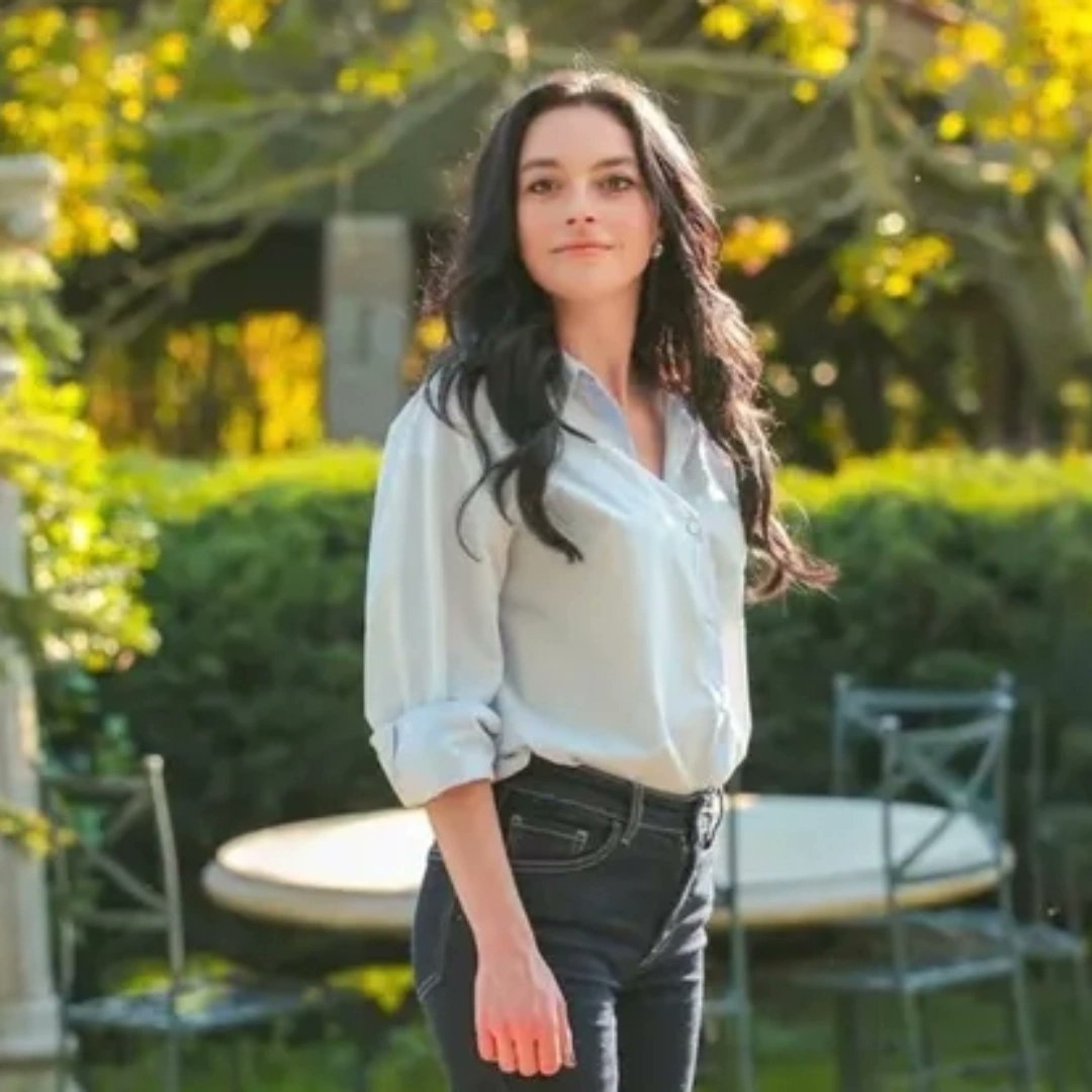 Fadouch_imdev18's tweet image. بنهاية العبقري... 
حابة أشكر الفانز اللي دافع عن ميليس واللي ظل لٱخر لحظة في ظهرها رغم كل الحرب اللي اقاموها فانز الأطفال عليها  🥹 + شكرا للي فكر يخلي ميليس واراس مع بعض وطلعلنا ثنائي للتاريخ 
شكرا لأراس على كل المجهود اللي عملو 
شكرا لمتابعيني بمختلف حساباتي بحبك #melissezen