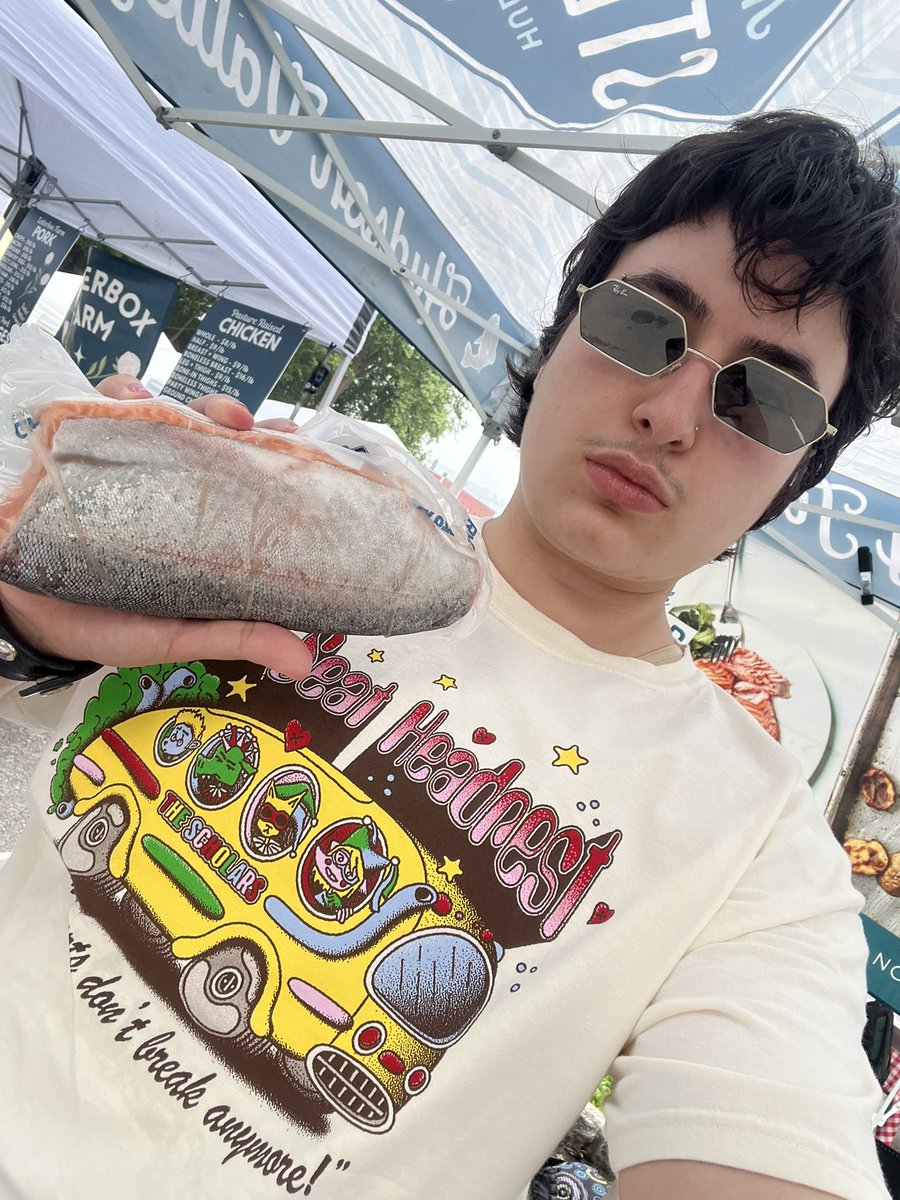 twintrantasy's tweet photo. #TROUTTIME # the scholar https://t.co/C6MLOaqox7