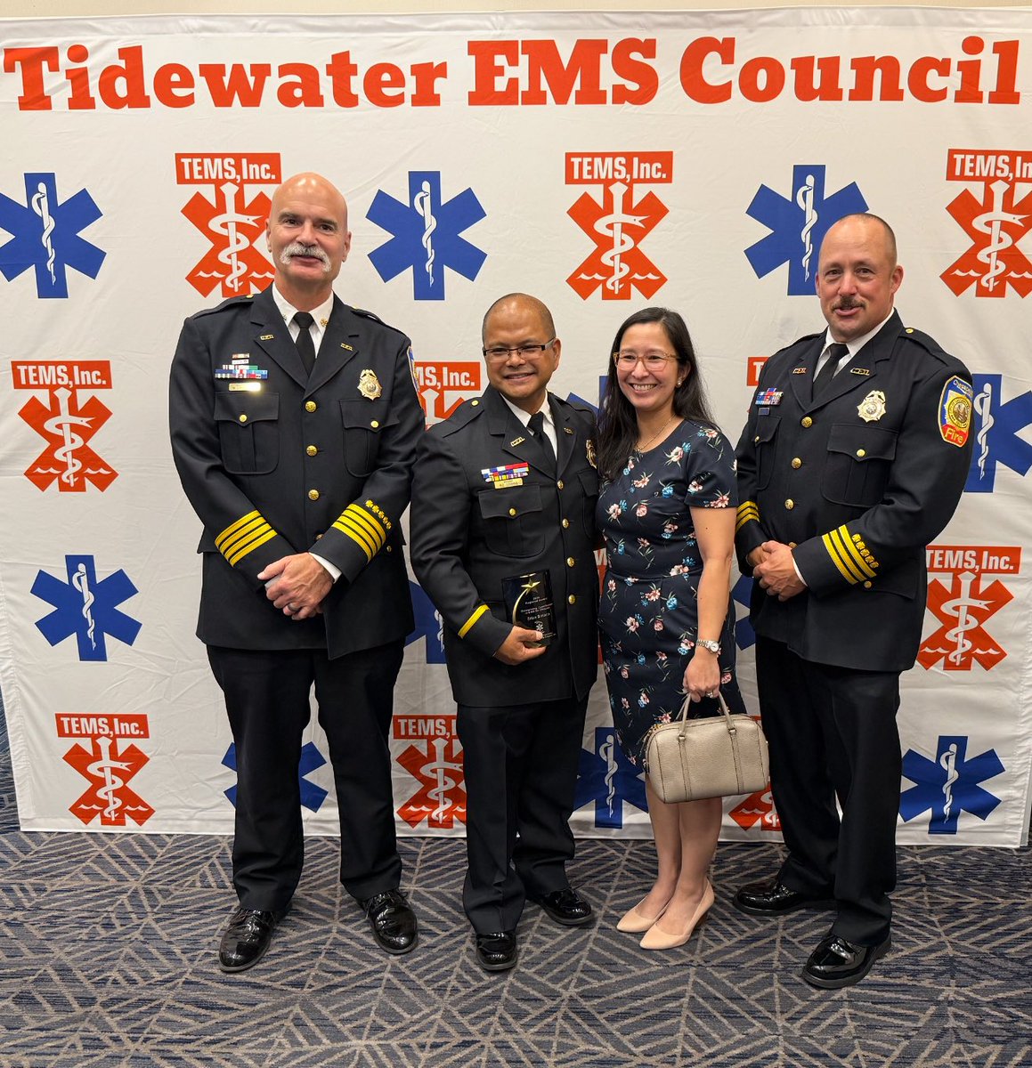 Big congratulations to Lt. Craig Paulding, recipient of the 2025 TEMS James M. Wagenbach Award for Outstanding Pre-Hospital Education, and Lt. Brian Soriano, honored for Outstanding Contributions to EMS for Children. Proud to have them on our team! #ChesapeakeFire  #TEMS2025