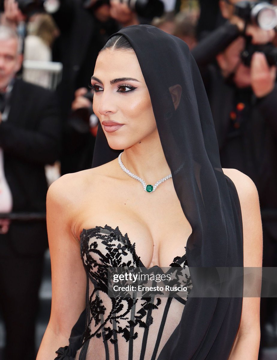 YseFrancy's tweet photo. La nostra principessa persiana 👸🏻 https://t.co/JqeS0oU2Ka