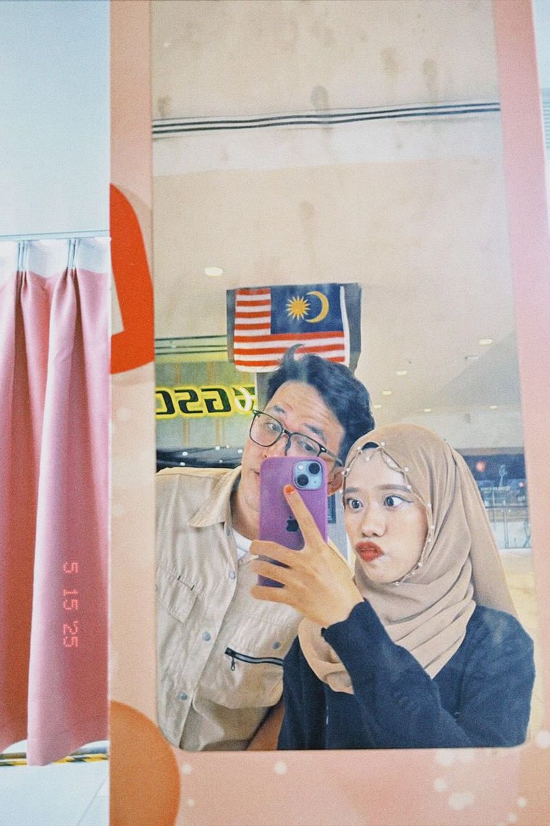 sasyhh_'s tweet photo. Celebrate 1st year anniversary last month❤️, thankyou for everything cinta ❤️ https://t.co/vsC2YVHFk6