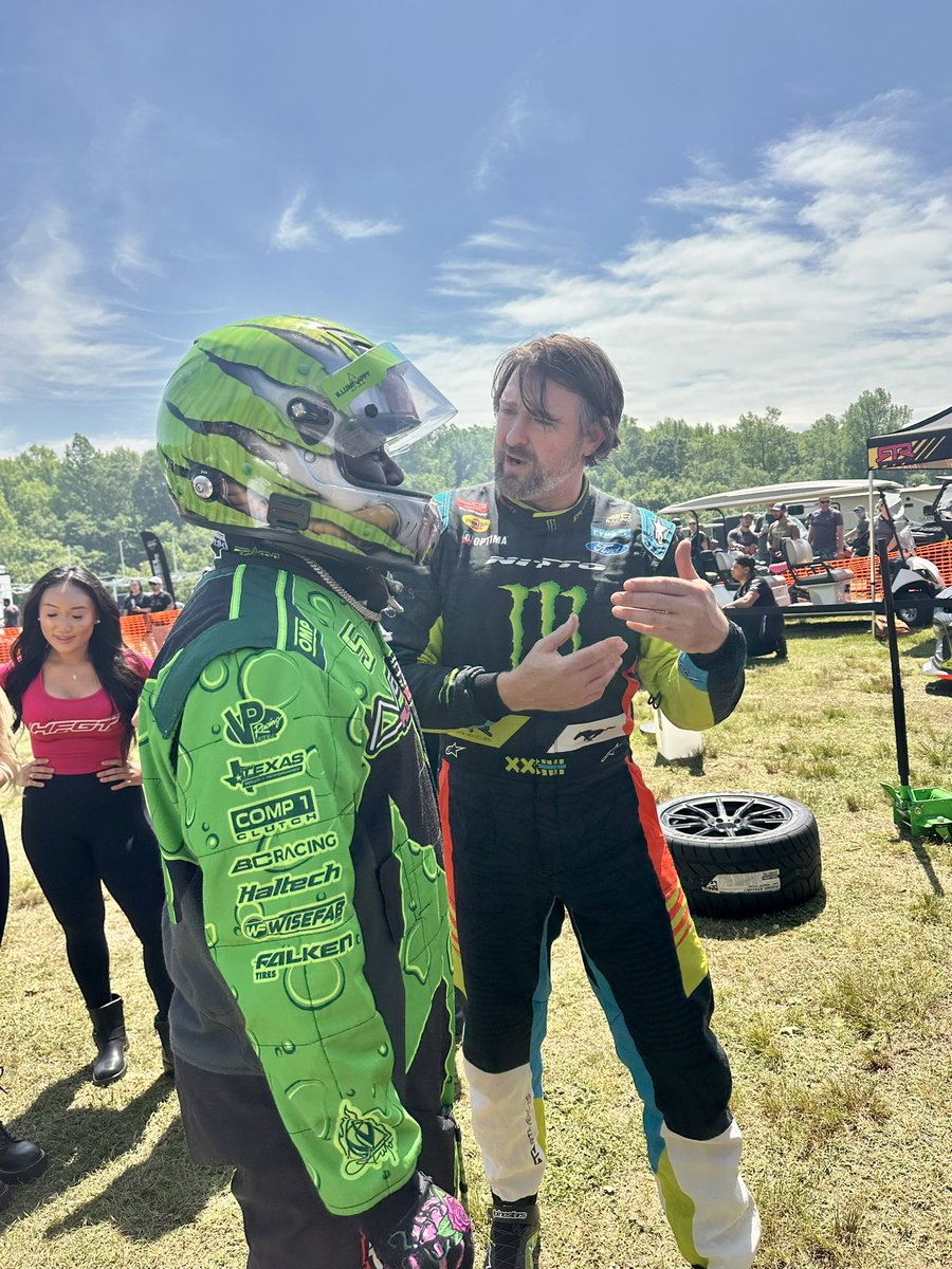 VIRNow's tweet photo. Who loves this collab as much as we do? 

@TPAIN 🤝 @VaughnGittinJr 

#HyperFest https://t.co/aTrZR0zog7
