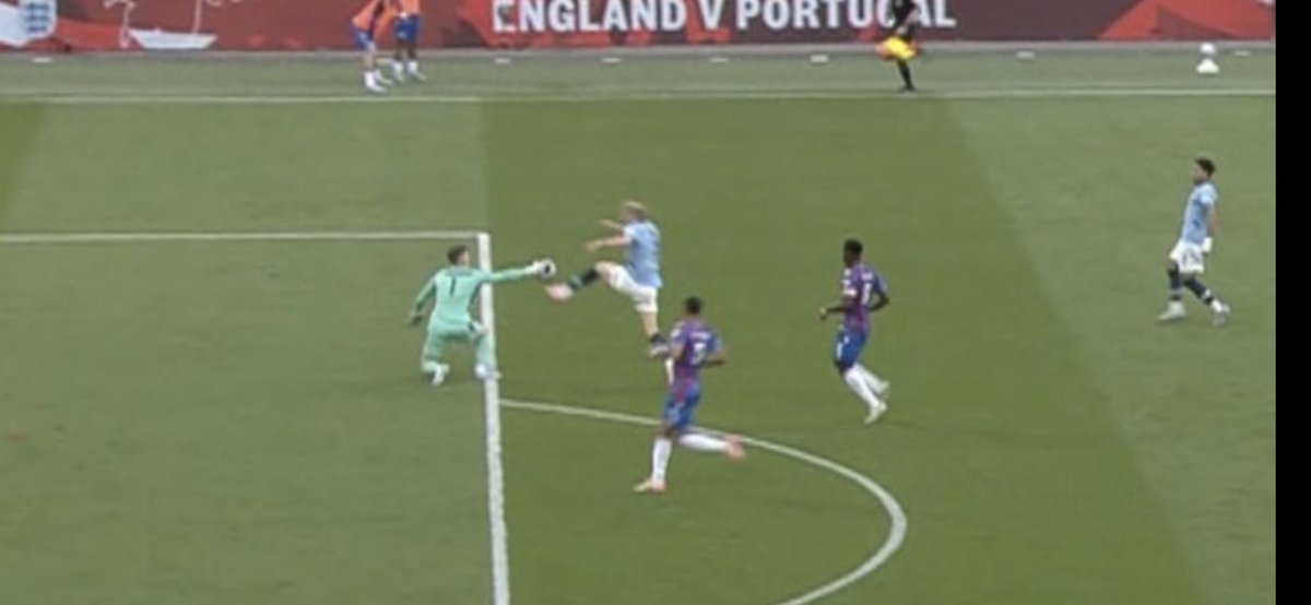 #FACup 
What an insane decision from #VAR