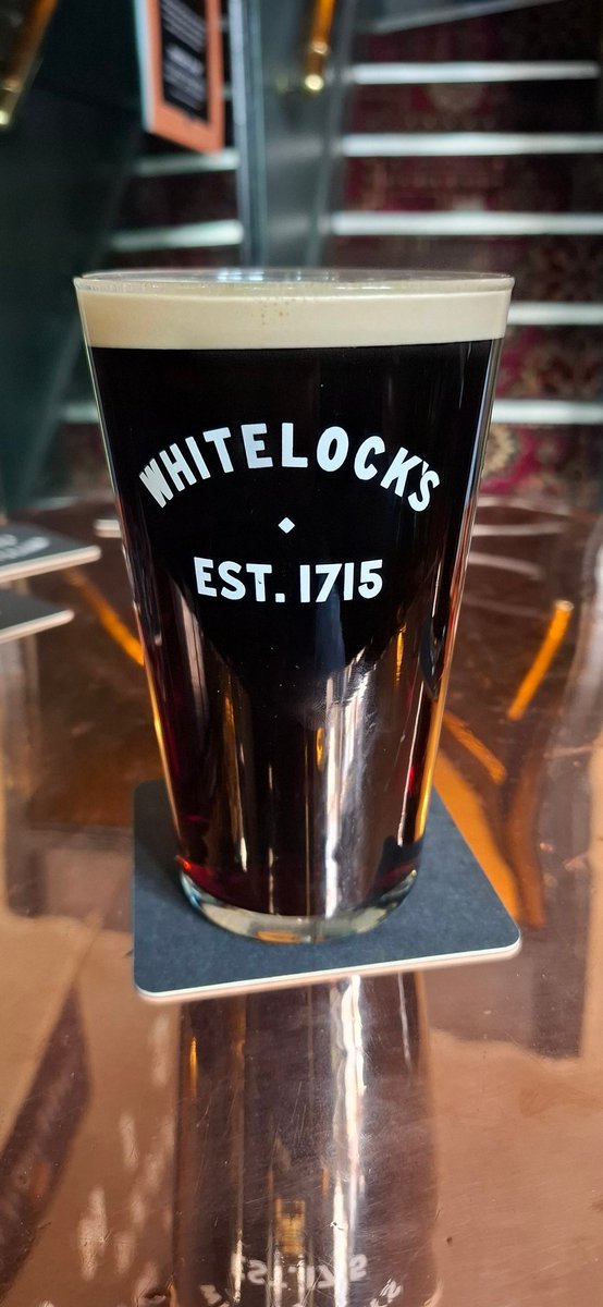nicostjean's tweet photo. Said Old Peculier https://t.co/4CVcbOgTOd