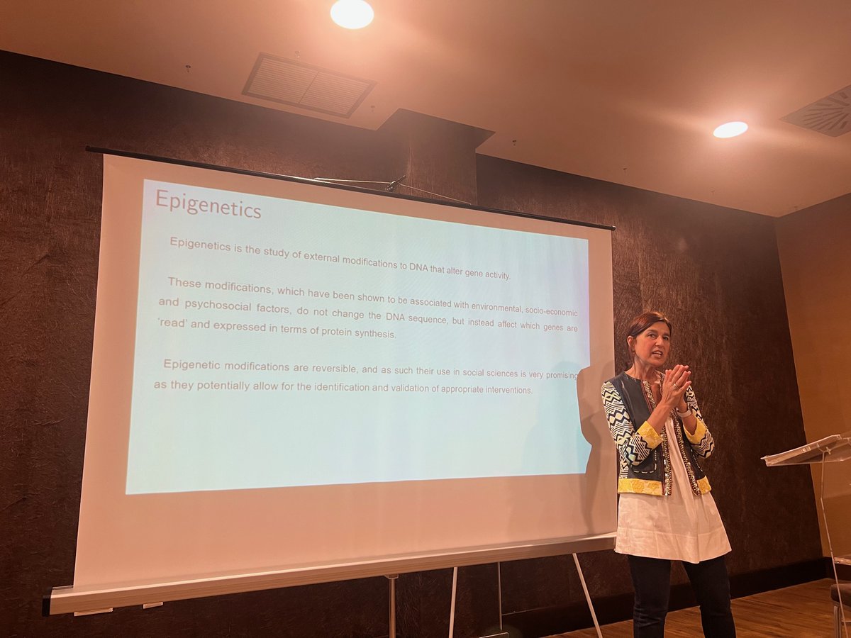 Encuentros Economía Pública tweet media